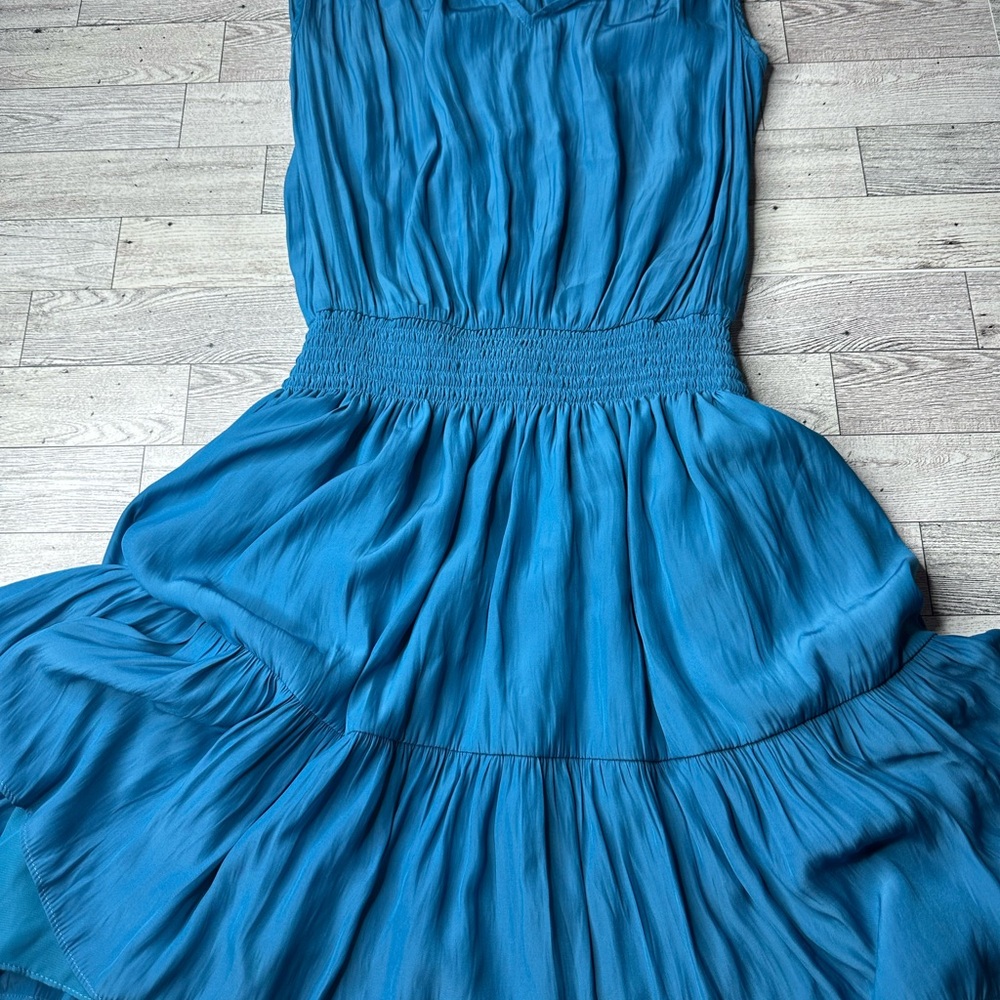 EVEREVE Maia Blue Ruffle Mini Dress in Pacific Blue size XSmall